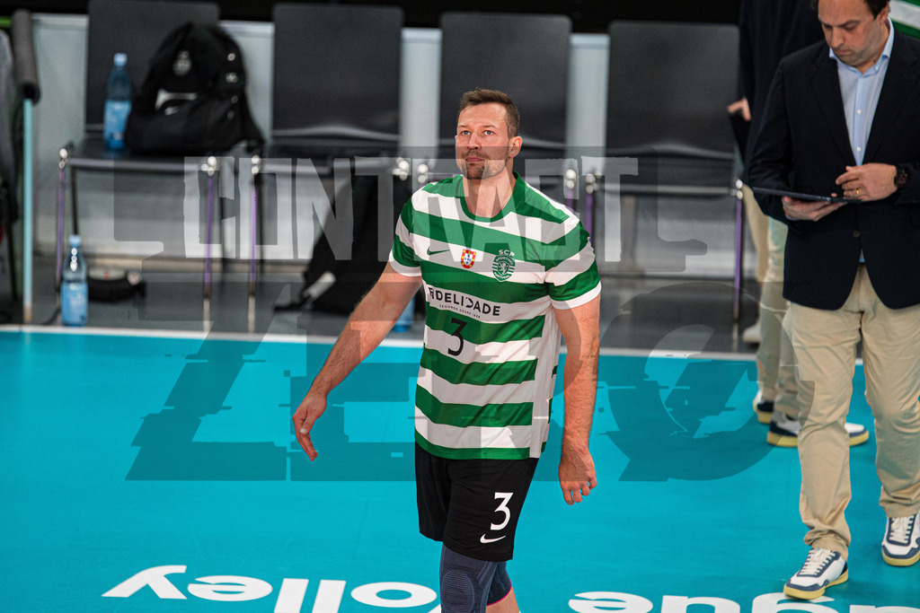 Volleyball I Herren I Saison 2025/2026 I CEV Champions League I CLVM69 I SVG Lüneburg - Sporting CP Lisboa | CONTRAST ZERØ MEDIA - Realisiert mit Pictrs.com