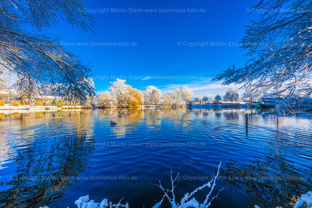 Stade Holzhafen Altstadt Winter Schnee_ELS_2271030126 | Fotos aus den Touristenorten aus Norddeutschland. - Realisiert mit Pictrs.com