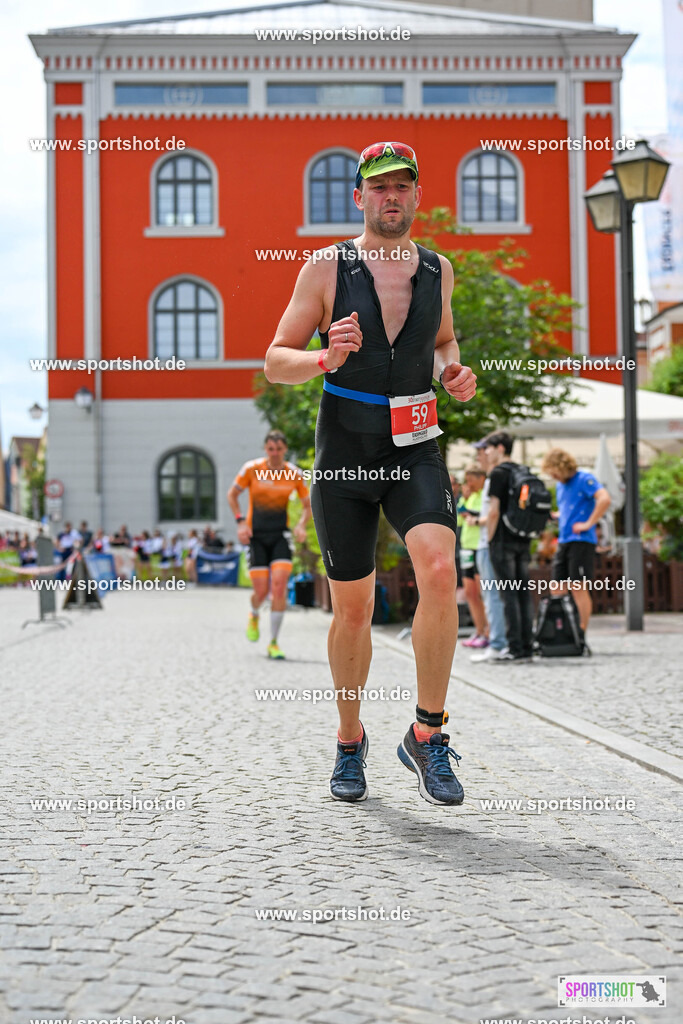 SZI_6428 | Stadttriathlon Erding 2025. #yourpictrs #sportshot_your_pictrs @Sportshotphotography #stadttriathlonerding Copyright: www.sportshot.de