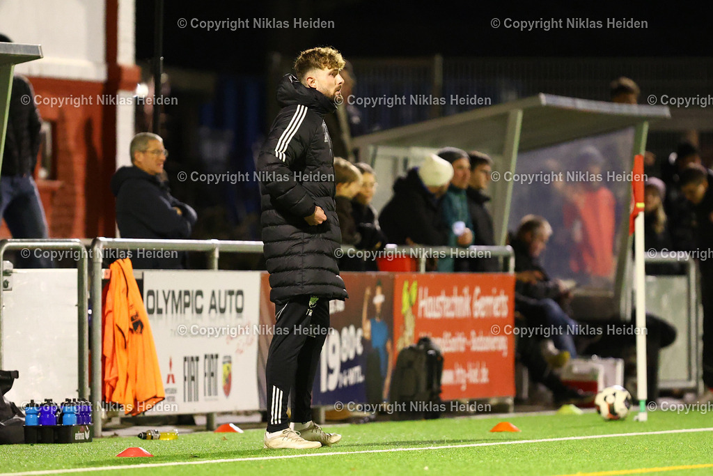 NH_FCKiliaKiel_TuSRotenhof_FlensOberliga_18032026 | Henning Knuth (Trainer, TuS Rotenhof)Fußball I Herren I Flens Oberliga I Saison 2025-2026 I 18. Spieltag I FC Kilia Kiel - TuS Rotenhof I 18.03.2026 I Kilia Stadion