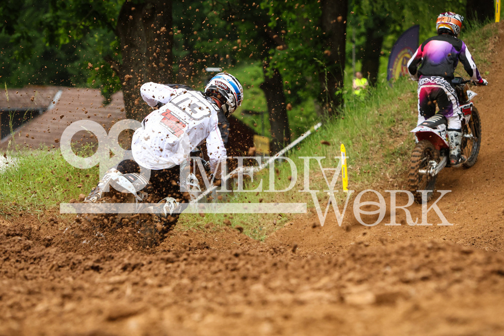 5E6A4629 | 989 MEDIAWORK