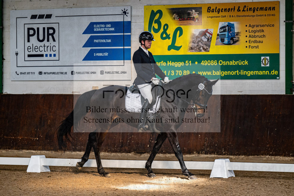 20240308-DOS_4528 | Entdecke hochwertige Reitturnierfotos von Foto Oger. Professionell, emotional und authentisch – jetzt Lieblingsmomente im Shop bestellen.Deutschlandweite Turnierfotografie. - Realisiert mit Pictrs.com