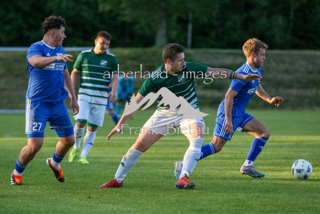 993T9187 | Medien- Sport- Entertainmentfotos