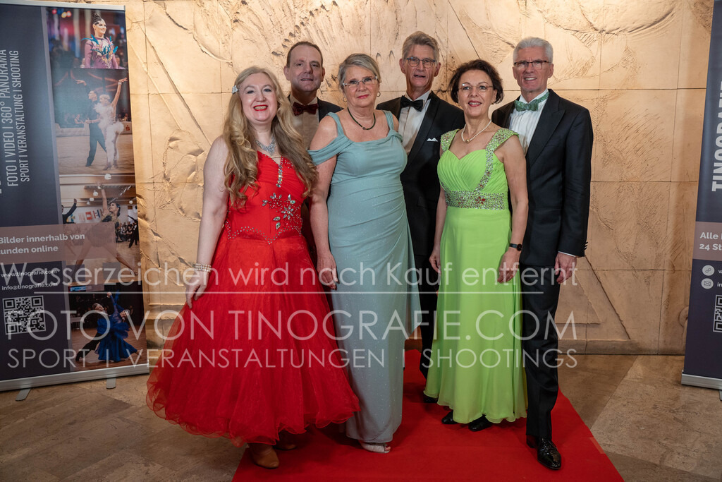 CCC_Frühlingsball_Teppich_byTINOGRRAFIE-115 | (c) TINOGRAFIE.COM