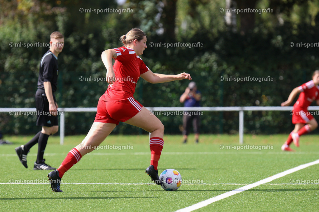 Fußball I Frauen I Saison 2025/2026 I Oberliga Schleswig-Holstein I 2. Spieltag I SV Wahlstedt - SV Frisia 03 Risum-Lindholm | ml-sportfotografie - Realisiert mit Pictrs.com