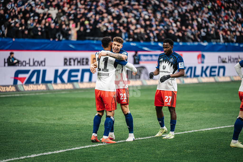 Fußball | Männer | Saison 2025/2026 | 1. Fußball-Bundesliga | 22. Spieltag | Hamburger SV vs. 1. FC Union Berlin | 14.02.2026 | Torjubel v.l. Ransford-Yeboah Königsdörffer (#11, HSV) und Nicolai Remberg (#21, HSV)