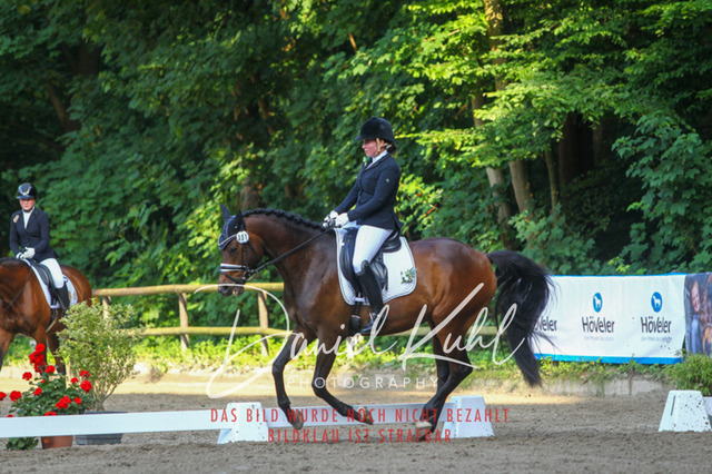 DKP43126 | Turniersportfotografie; Pferdefotografie; Dressurfotografie