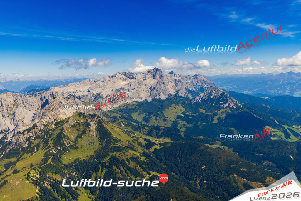 Luftaufnahme  Dachstein  Ramsau am Dachstein Das Luftbild wurde 2025 vom UL-Flugzeug heraus erstellt ( keine Drohne ) - Hochauflösende Luftaufnahme -Nicht vergleichbar mit Google Maps oder Satelittenbilder- Die Geschenkidee !Mit Lizenz und Bildrechte bestellbar