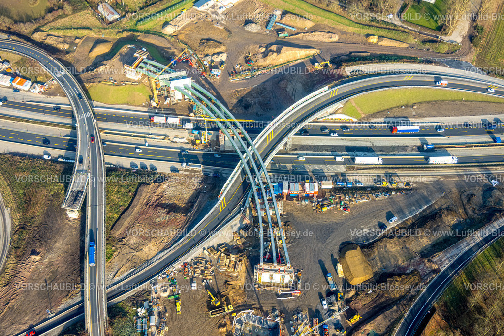 Duisburg260100706 | Luftbild, Autobahnkreuz Kaiserberg mit Brücken-Baustelle, Autobahn A40 und Autobahn A3, Duissern, Duisburg, Ruhrgebiet, Nordrhein-Westfalen, Deutschland