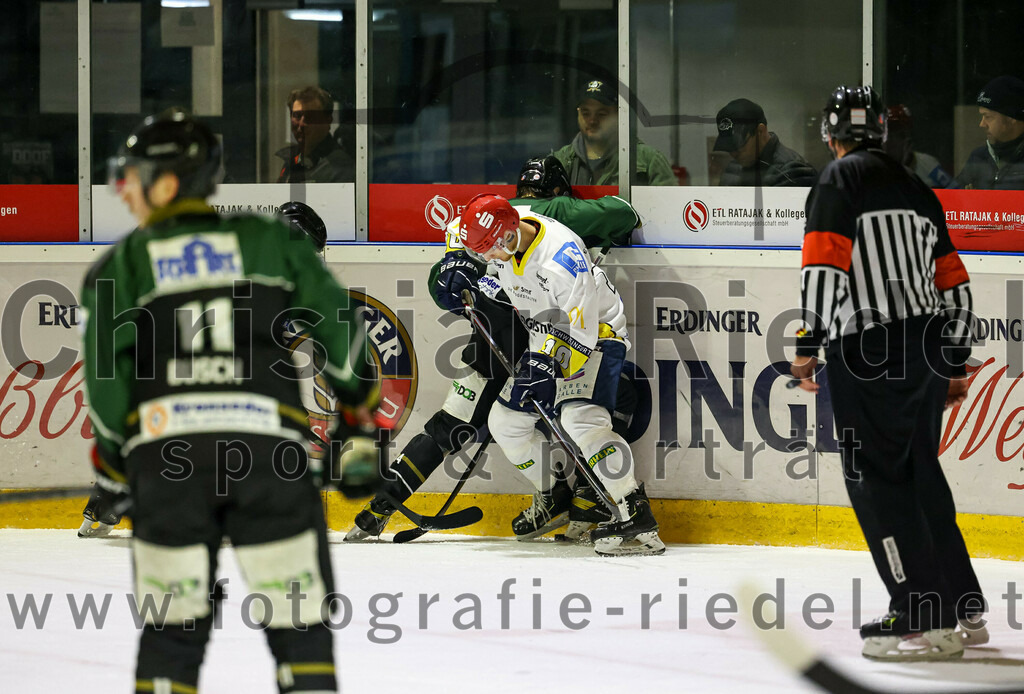 2023-01-06_076_TSV_Erding_gegen_ERV_Schweinfurt | Erding, Deutschland, 06.01.2023:
Eishockey, Bayernliga 2022 / 2023, 26. Spieltag, TSV Erding gegen ERV Schweinfurt, Endergebnis: 7:3

Foto: Christian Riedel / fotografie-riedel.net