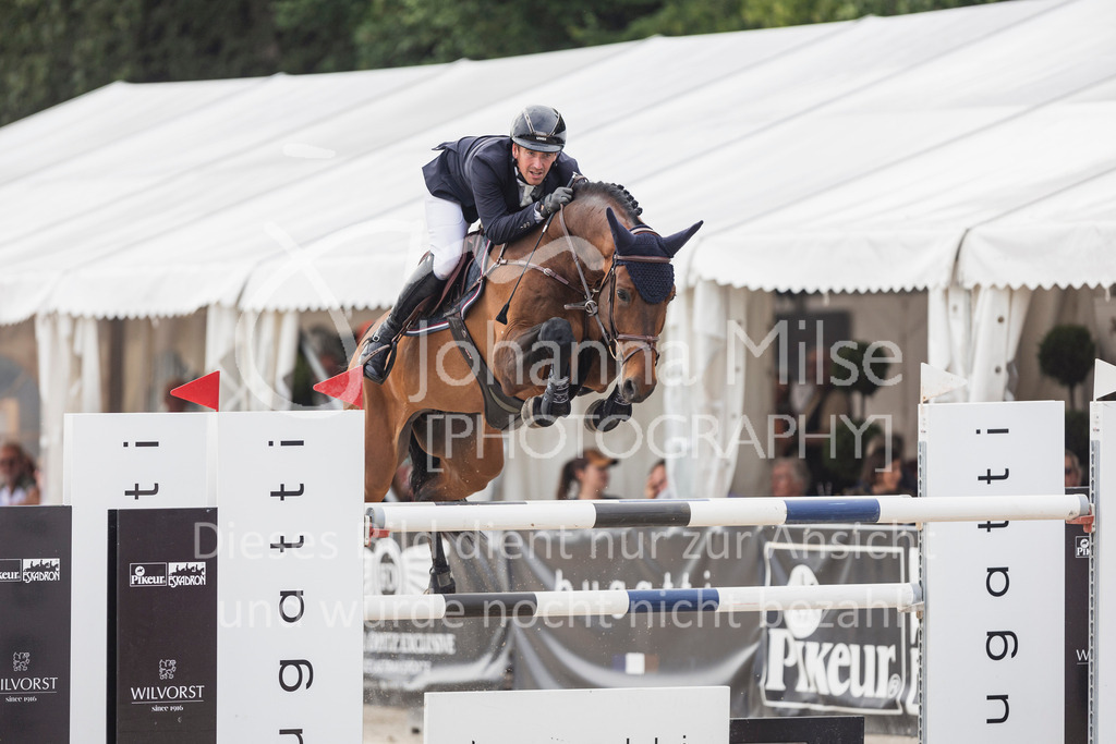 250601_MayDays_GP-581 | Deine schönsten Turniermomente als professionelle Fotos! Entdecke hochwertige Pferdesport-Fotografie im Online-Shop. Jetzt Fotos finden & bestellen!