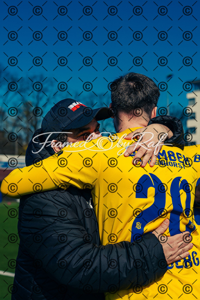 DSC03742 | Professioneller Online-Store für hochwertige Fotografie: Entdecke einzigartige Bilder aus Street, Events und Lifestyle. Sichere dir exklusive Prints und digitale Downloads in bester Qualität für dein Zuhause oder Projekte. - Realisiert mit Pictrs.com