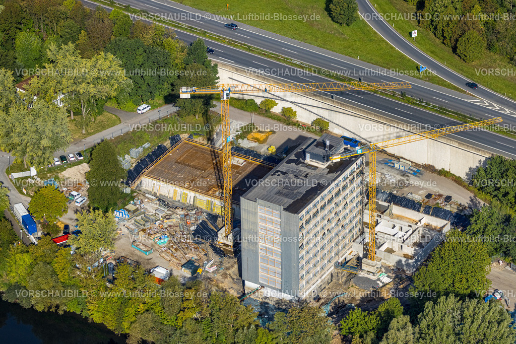 Arnsberg230904570 | Luftbild, Rathaus Abrissarbeiten und Sanierung Neues Bürgerzentrum, an der Autobahn A46, Neheim, Arnsberg, Sauerland, Nordrhein-Westfalen, Deutschland