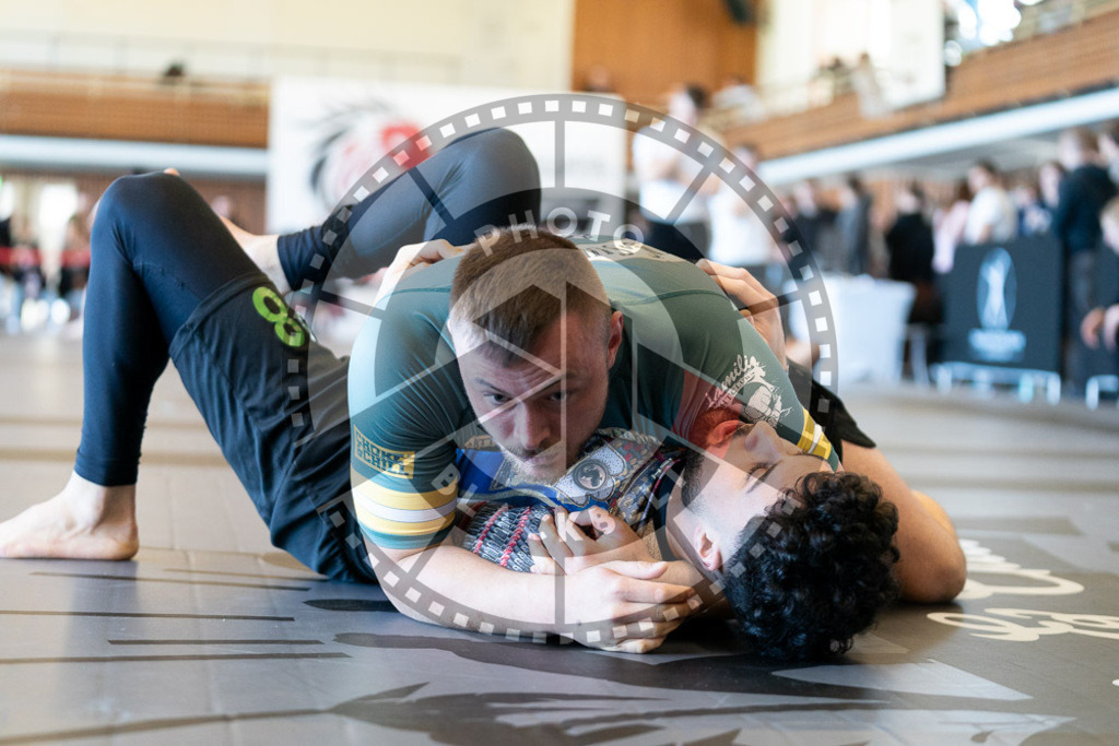 20250329PBB2995 | Fighters compete during the International Luta Livre (ILLCS) Germany IX Spring 2025 Competition spring on March 29, 2025 in Hannover, Germany.© Chiara Dazi