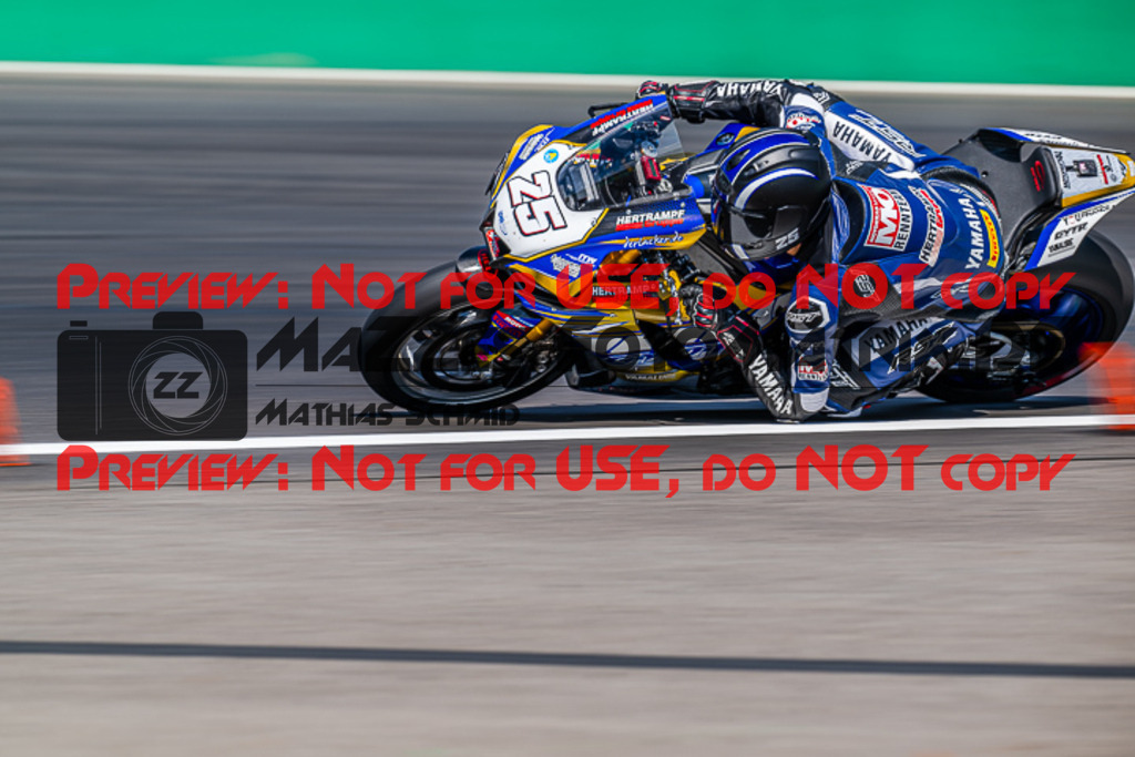 MaZZes_FotoMatrix_220507_96144 | Fotograf Mathias Schmid
Sportfotograf,
Eventfotograf,
Hochzeitsfotograf,
Portraitfotograf