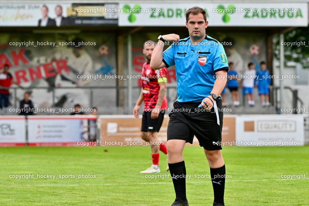 SAK vs. ATUS Ferlach | Michell Kollreider Referee, SAK vs. ATUS Ferlach, SAK vs. ATUS Ferlach am 01.08.2025 in Klagenfurt (Sportpark Welzenegg), Austria, (Photo by Bernd Stefan)
