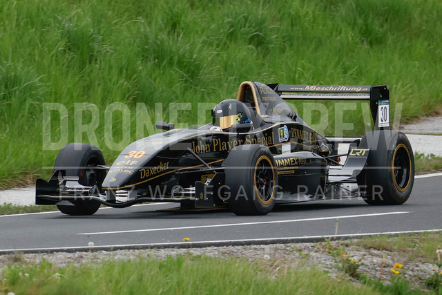 Rechberg Hill Climb 2025 – FIA European Hill Climb Championship | Rechberg Hill Climb 2025, part of the FIA European Hill Climb Championship. High-speed racing action, mountain scenery, atmosphere and pure motorsport passion captured in detail. The image shows Juergen Berger (AUT) Tatuus Renault FR 2.0.          
