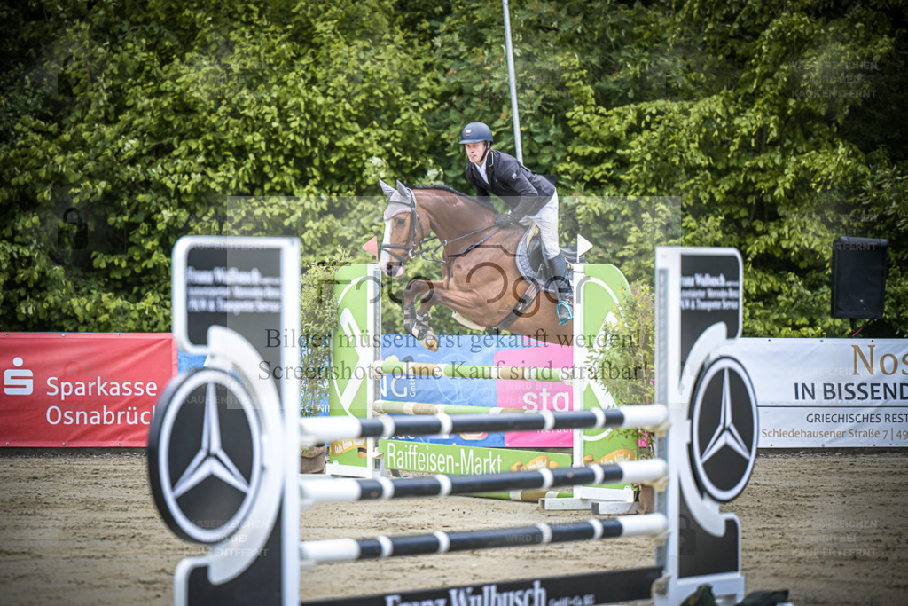 DOS_3799 | Entdecke hochwertige Reitturnierfotos von Foto Oger. Professionell, emotional und authentisch – jetzt Lieblingsmomente im Shop bestellen. - Realisiert mit Pictrs.com