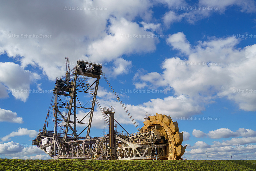 Braunkohlebagger-bei-Manheim-03 | CEUS Design - Realisiert mit Pictrs.com