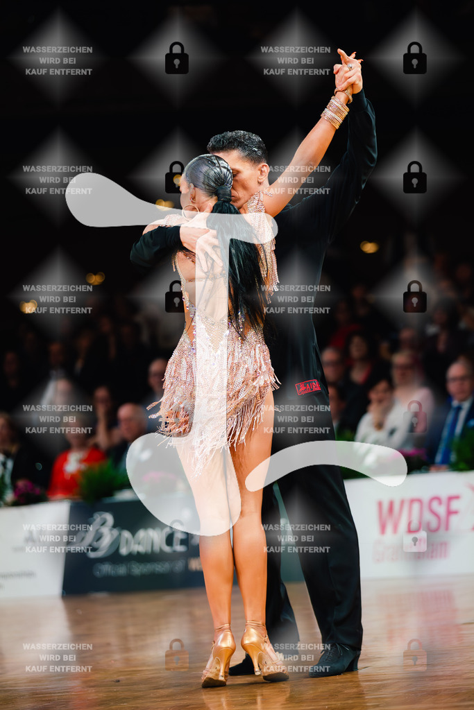 GOC 2025 - WDSF GrandSlam Latin 10-11th (40) Razvan Dumitrescu _ Jacqueline Joos (Germany)-2025-08-23-5616 | Webshop for digital downloads and prints of dance sport, event & show photographer Julian Link - Realisiert mit Pictrs.com