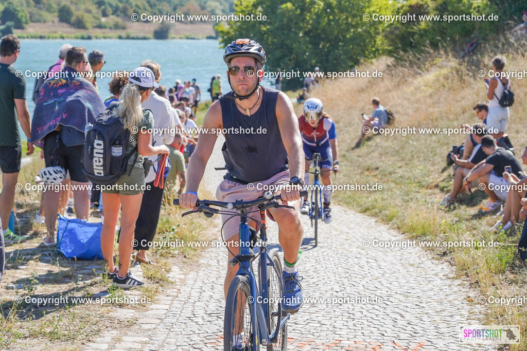 DSC00796 | Vienna Triathlon 2024                                        P3 Event                                                             #yourpictrs #sportshot_your_pictrs                 @Sportshotphotography                                     Photo Credit: www.sportshot.de