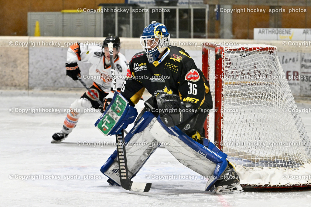 ECS MET PHOTOVOLTAIK HORNETS SPITTAL vs. USC USC PIRATES VELDEN | #36 Egger Luca EC Hornets Spittal, ECS MET PHOTOVOLTAIK HORNETS SPITTAL vs. USC USC PIRATES VELDEN, ECS MET PHOTOVOLTAIK HORNETS SPITTAL vs. USC USC PIRATES VELDEN am 01.11.2025 in Spittal an der Drau (Eissportzentrum Spittal), Austria, (Photo by Bernd Stefan)