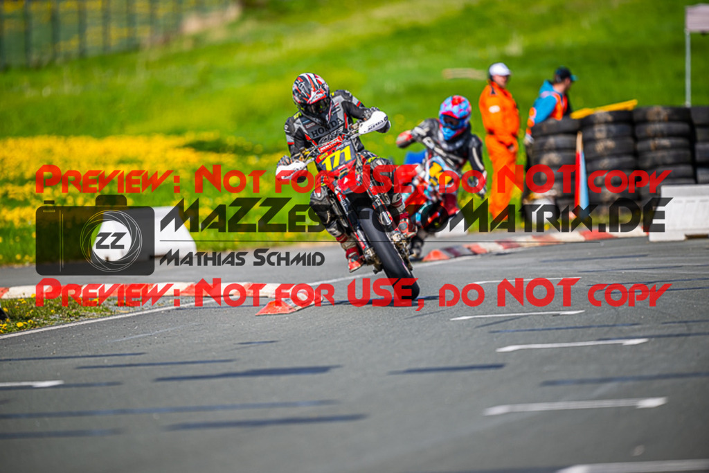 MaZZes_FotoMatrix_230506_7442 | S2