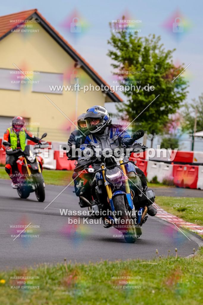 MotoTeamVBK-20619 | Hier findet Ihr Bilder von Touristenfahrten auf der Nürburgring Nordschleife oder von anderen Veranstaltungen die ich besucht habe. Viel Spass beim Durch Schauen 