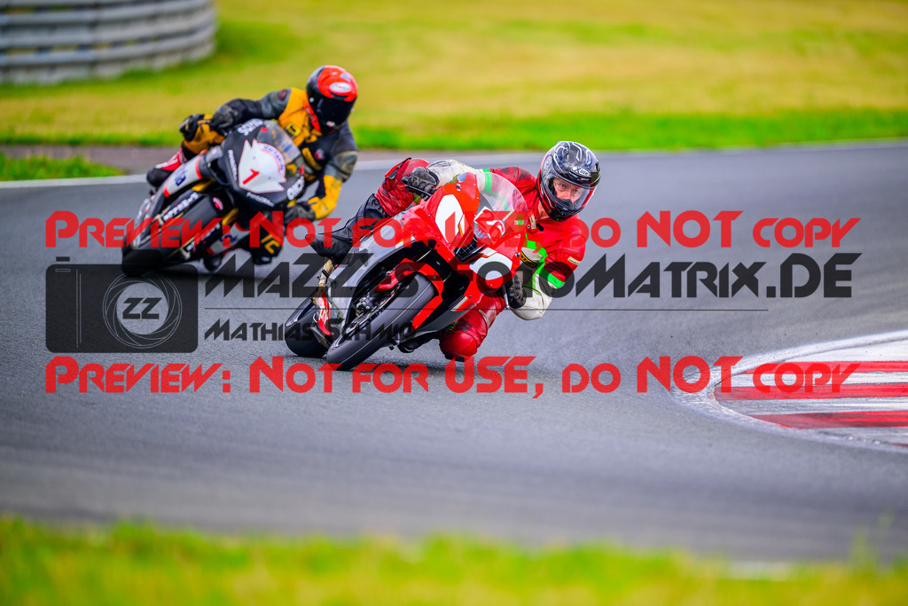 MaZZes_Fotomatrix_20250723_6007705_5769 | ROT