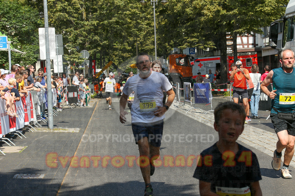 250621_1045_EX1_2388 | Sportfotografie im Rhein-Sieg Kreis, Köln, Bonn, NRW, Rheinland Pfalz, Hessen, etc. Unser Tätigkeitsfeld umfasst den Laufsport vom Volkslauf über den Marathon, Duathlon, Triathon bis zum Ultralauf wie Kölnpfad Ultra oder Schindertrail.