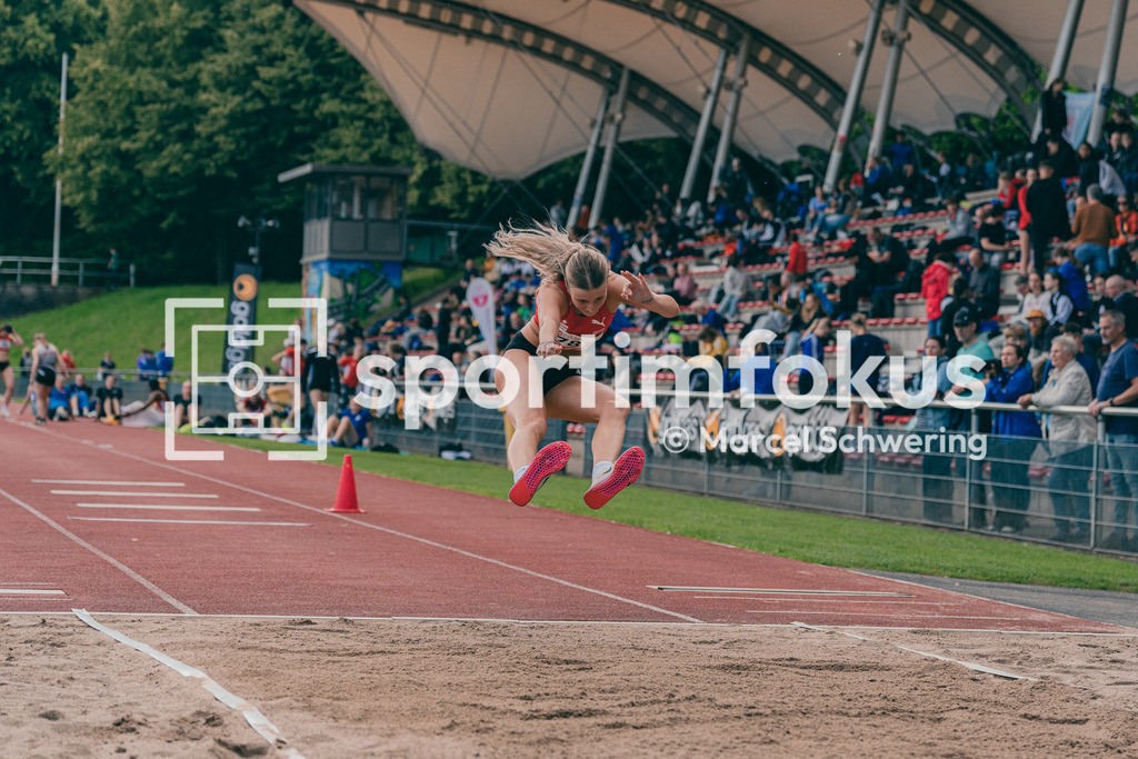FLVW-Meisterschaften 2026 | Impressionen und Wettkampfszenen der FLVW-Meisterschaften 2026 mit Athletinnen und Athleten verschiedener Vereine und Altersklassen in unterschiedlichen Disziplinen der Leichtathletik. - Realisiert mit Pictrs.com