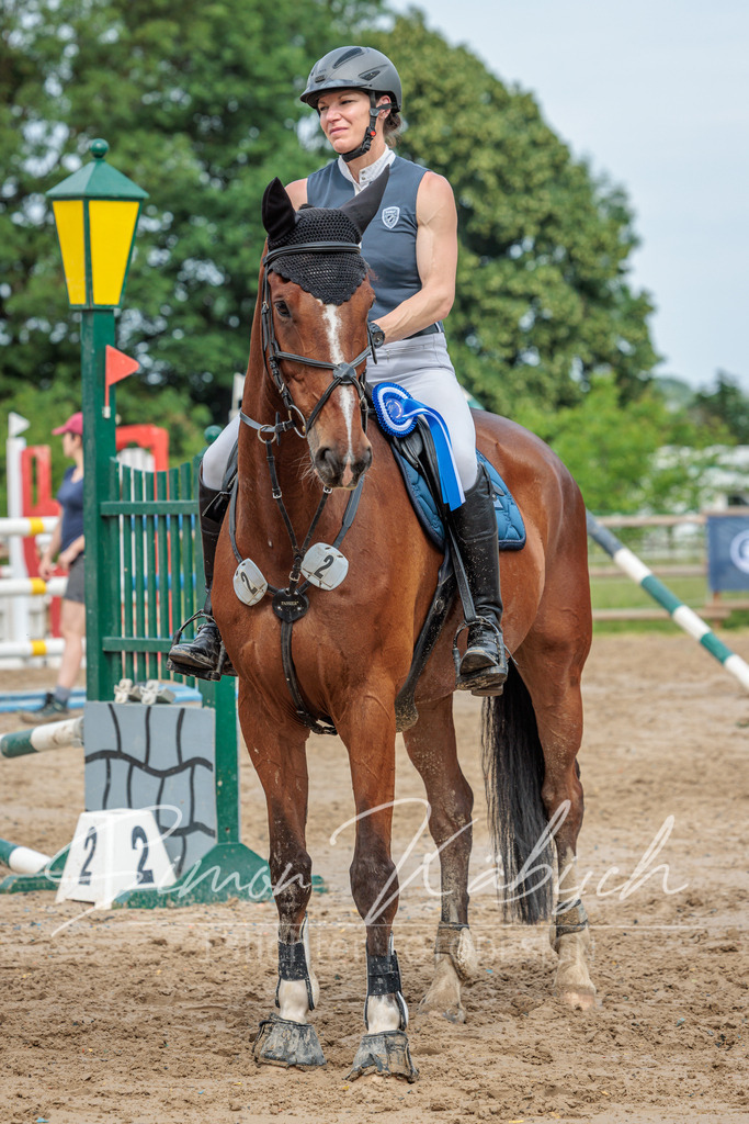 20260530-_3LI3045 | Tierfotografie Pferde, Hunde, Katzen, Haustiere.
Turnierfotografie Reitturniere, Reiten, Springreiten, Dressur in Hanau, dem Main-Kinzig-Kreis und dem Rhein-Main- Gebiet um Frankfurt
