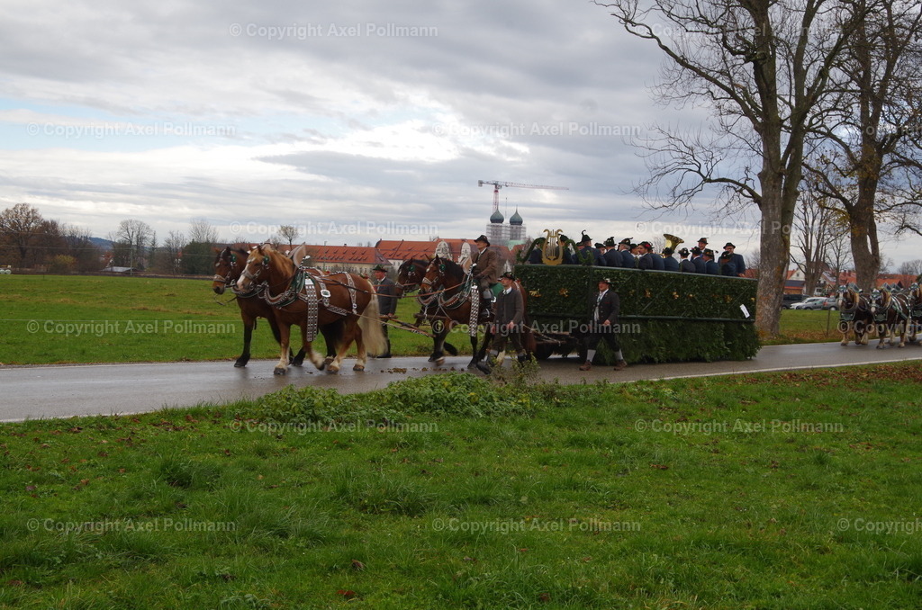 IMGP9727 | fotografiert von Axel PollmannLeonhardi Wallfahrt Benediktbeuern und Murnau, Fronleichnam, Fasching, Landschaft im Loisachtal und Benediktbeuern  - Realisiert mit Pictrs.com