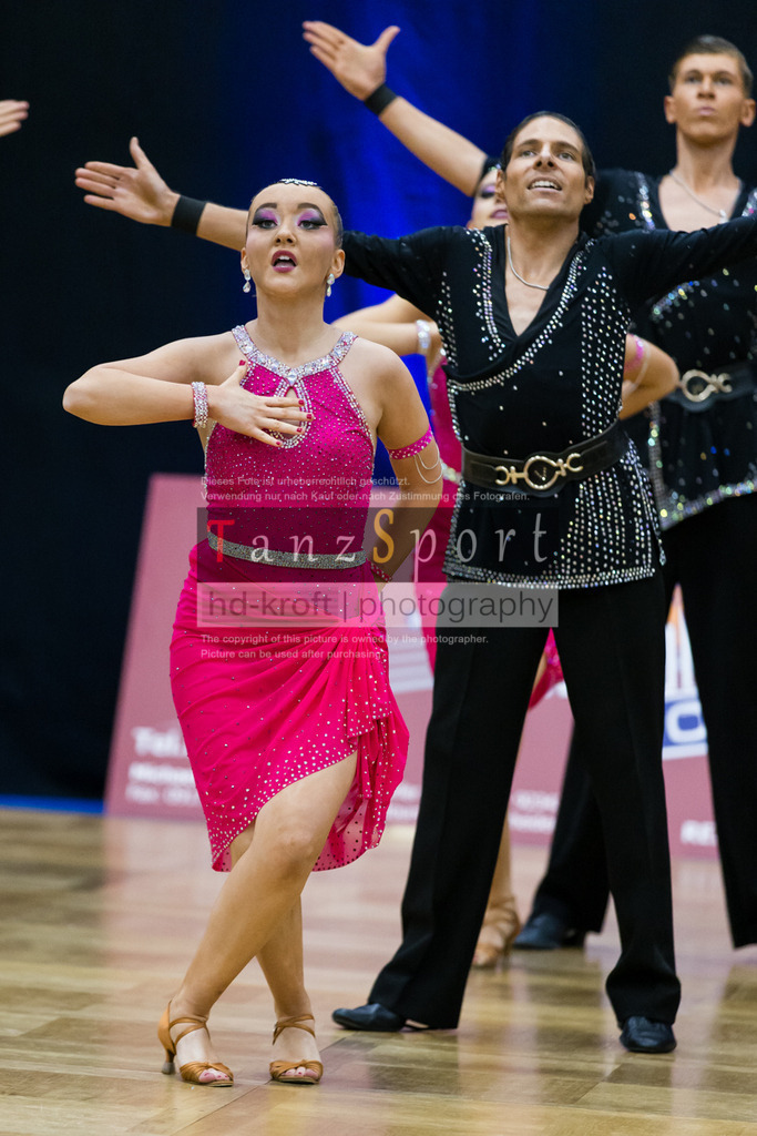 202603145_RL_Lat-Formationen_Nbg_5950 | Tanzsportbilder, Standardtanz, Lateintanz, WDSF, DTV, LTVB, dancecomp, goc, hessen tanzt, blaues band der spree, walzer, tango, wiener walzer, slowfox, quickstepp, samba, rumba, cha-cha-cha, paso doble. jive, hd-kroft photography, turniertanzsport