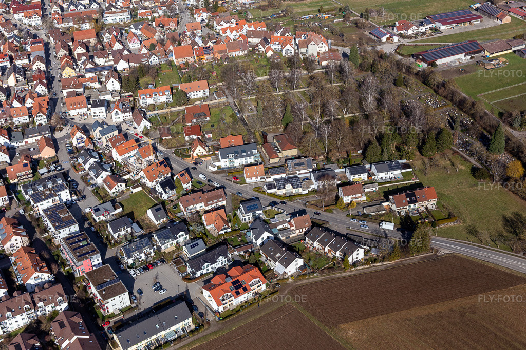 Luftbild: Friedhof Renningen in Renningen im Bundesland Baden-Württemberg in Deutschland. Foto: IMG_125061.jpg vom 20.02.2021 durch Werner Riehm/FLY-FOTO.deFriedhof Renningen & Malmsheim | Renningen