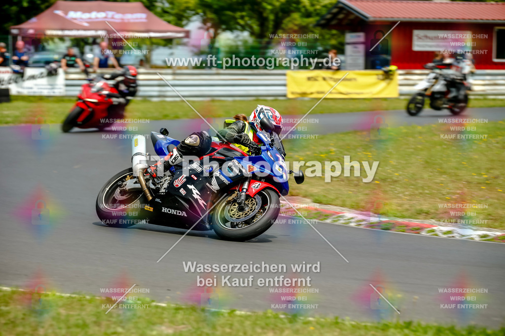 VBK-4745 | Hier findet Ihr Bilder von Touristenfahrten auf der Nürburgring Nordschleife oder von anderen Veranstaltungen die ich besucht habe. Viel Spass beim Durch Schauen 