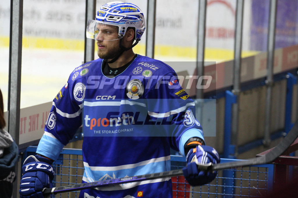 SC Riessersee - Höchstadt Alligators | Sam Verelst - Eishockey Oberliga Süd SC Riessersee - Höchstadt Alligators - © Sportfoto-Sale (MK) - Realisiert mit Pictrs.com