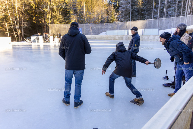 Gemeinde Eisstockturnier Steuerberg | Bildershop von pixelworld.at - Realisiert mit Pictrs.com