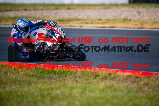 MaZZes_FotoMatrix_220520_2250 | Fotograf Mathias Schmid
Sportfotograf,
Eventfotograf,
Hochzeitsfotograf,
Portraitfotograf