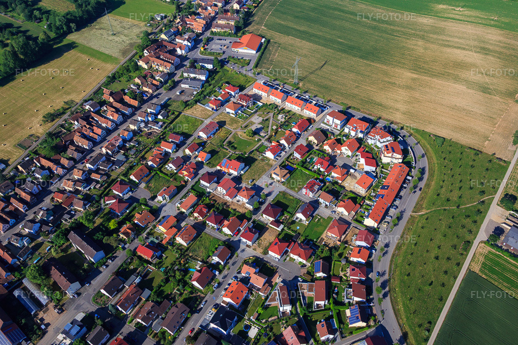 Luftbild: An Höhenweg in Kandel im Bundesland Rheinland-Pfalz in Deutschland. Foto: IMG_080144.jpg vom 05.06.2015 durch Werner Riehm/FLY-FOTO.de