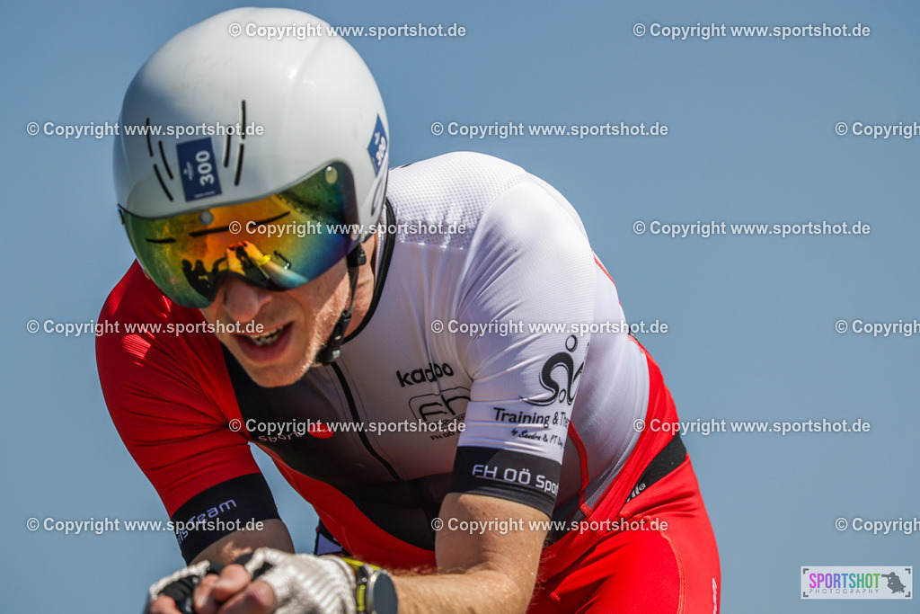 368A2946 | Neusiedlersee Radmarathon 2026@sportshot_your_pictrs #yourpictures#roadtowm2029 #nrm #neusiedlerseeradmarathon #neusiedlersee #neusiedlerseetourismus #burgenland #mörbisch #nrm26 #burgenlandtourismus #voglundco #poweredbyburgenlandtourismus #radsport #rad #marathon #ucigranfondo #visitburgenland #ucigranfondoworldseries