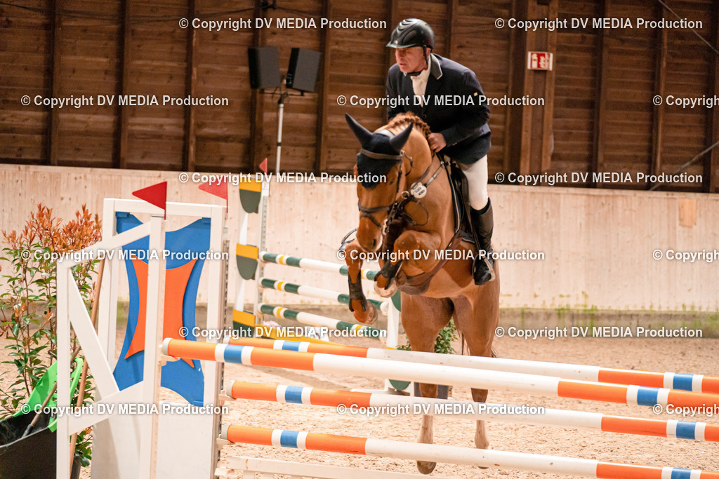 Springen Tag 1-372 | dv-media-shop - Realisiert mit Pictrs.com