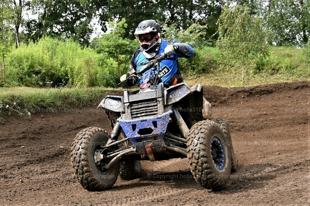 DSC_0558 (2) | Sportfotografie , Motorsport, Motoross, Reitsport, Mointainbike, Enduro,
Landschaft , Outdoor, Eventfotografie, Landschaft, Bilder online bestellen - Realisiert mit Pictrs.com