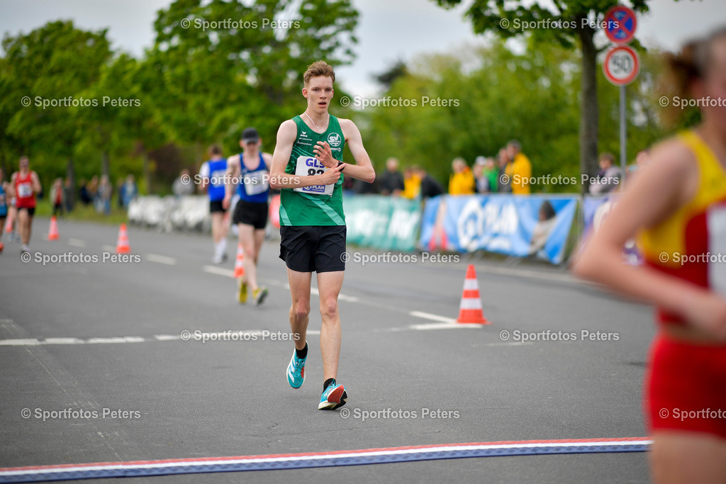 2024_DM Gehen_45 | Deutsche Meisterschaften Straßengehen am 28.04.2024 in Kelsterbach - Realisiert mit Pictrs.com