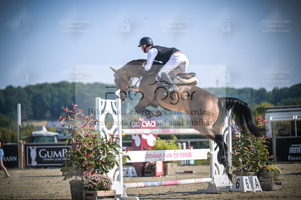 DOS_2022 | Entdecke hochwertige Reitturnierfotos von Foto Oger. Professionell, emotional und authentisch – jetzt Lieblingsmomente im Shop bestellen. - Realisiert mit Pictrs.com
