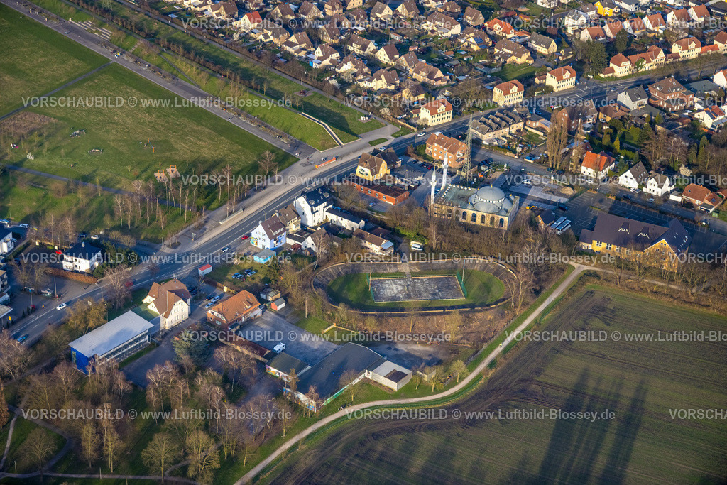 Hamm240305771 | Luftbild, altes Barbarastadion südlich der Dortmunder Straße, DitiB Ulu Camii Moschee, Stadtbezirk Herringen, Hamm, Ruhrgebiet, Nordrhein-Westfalen, Deutschland