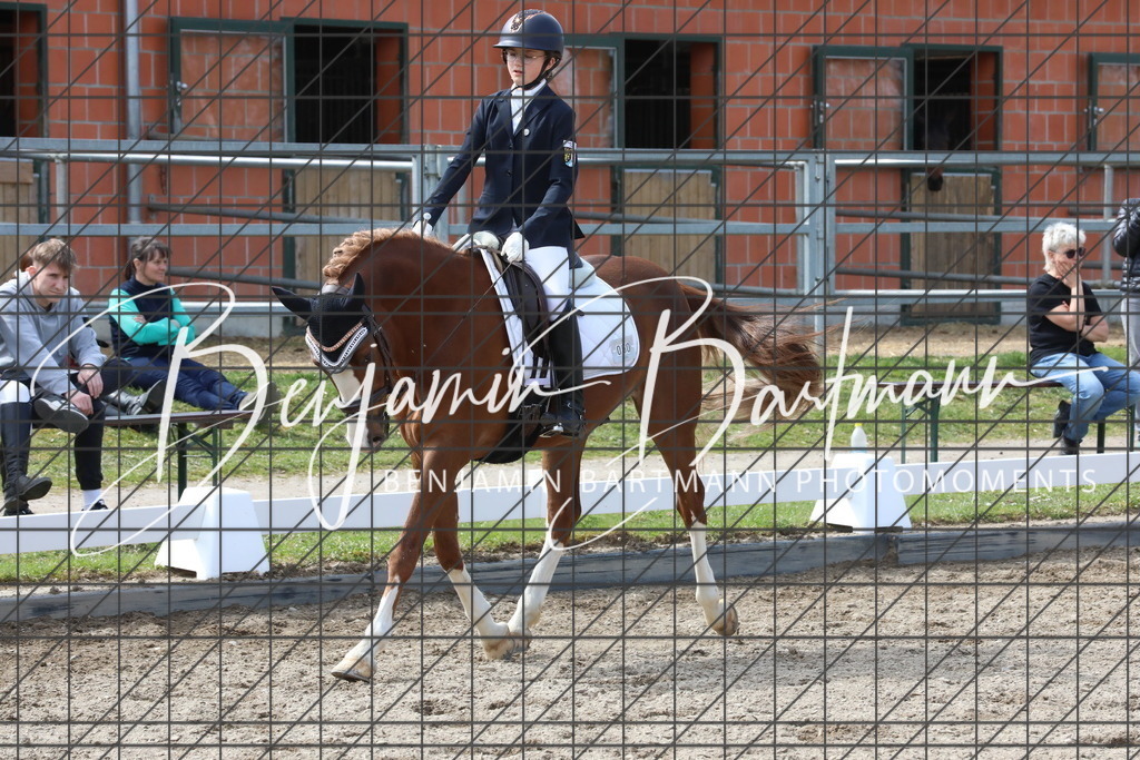 AZ2A3697 | Benjamin Bartmann Photomoments