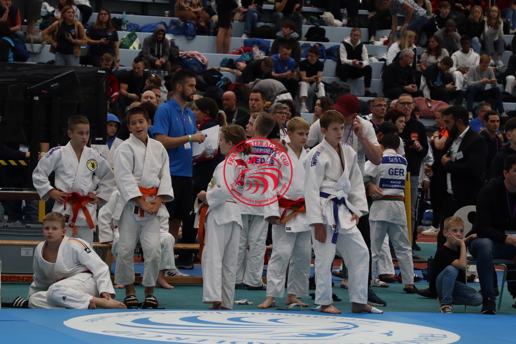 IMG_7837 | Fotos vom Adler Cup - Pictures from Adler Cup

Hier findet Ihr alle Eindrücke und großen Momente der Adler Cup Wochenenden. Here you will find all impressions and great moments of the Adler Cup weekends. - Realisiert mit Pictrs.com