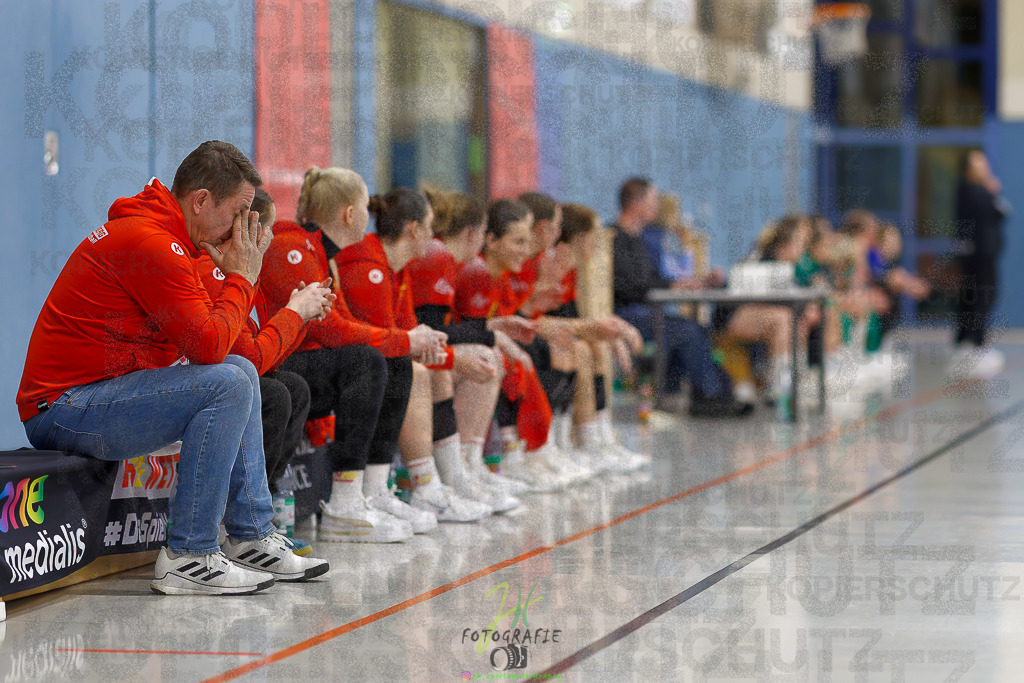 Frauen Regionalliga (HHV); HSG Wettenberg - HSG Twistetal | Frauen Regionalliga (HHV); HSG Wettenberg - HSG Twistetal am 08.11.2025 in Launsbach (Wettenberg) (Halle GS Launsbach (Wettenberg))Photo © 2025 - Jörg Heinrich - Realisiert mit Pictrs.com