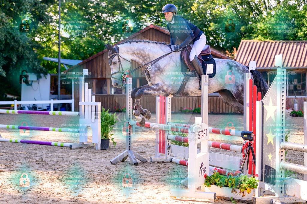 30082026-Giesenbach-Prfg16-0093 | Fokus Hufschlag Fotografie - Realisiert mit Pictrs.com